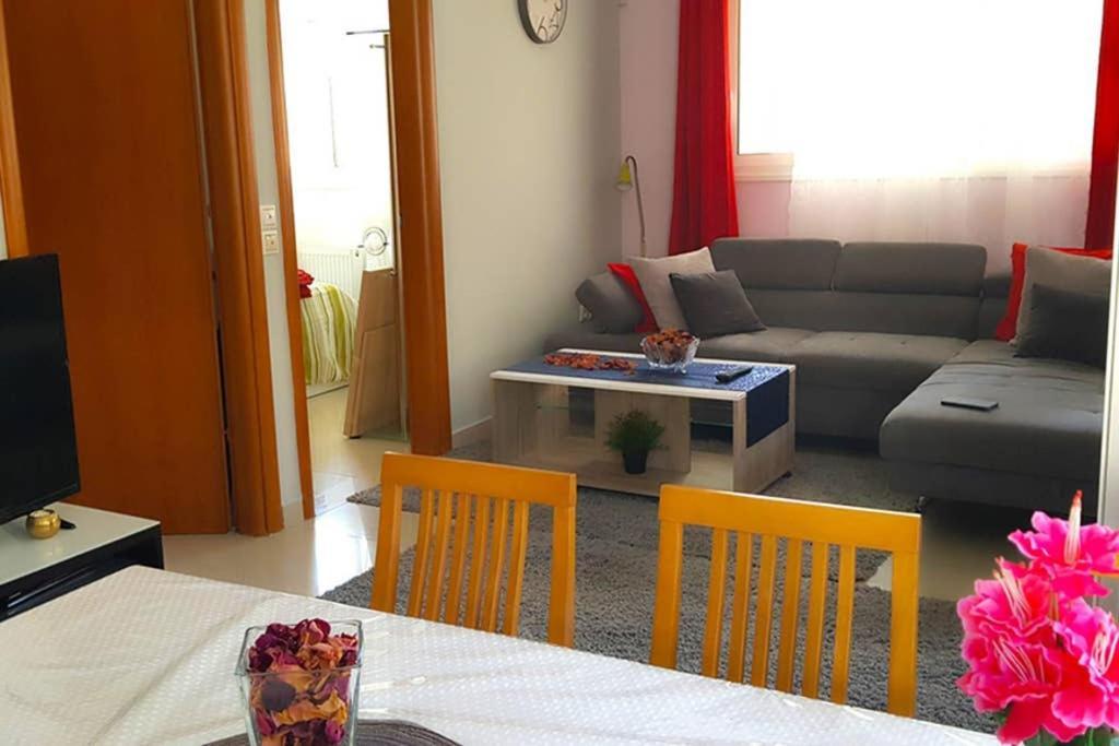 Renovated Lovely Apartment Near Airport & Sea ปอร์โตราฟตี ภายนอก รูปภาพ